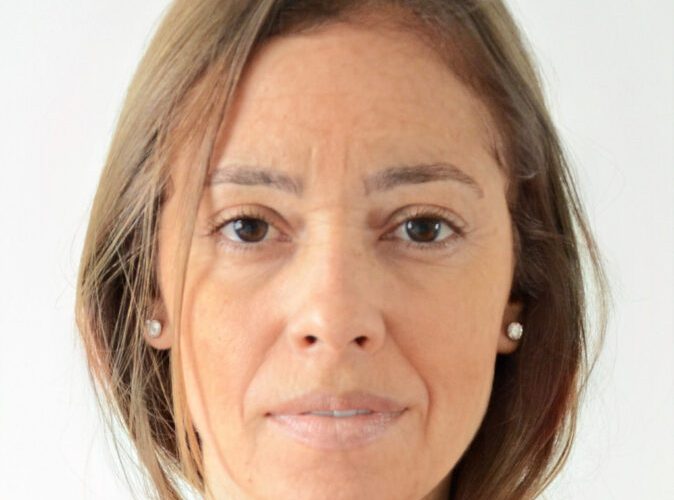 Envejecimiento facial controlable MapGAN en mujeres