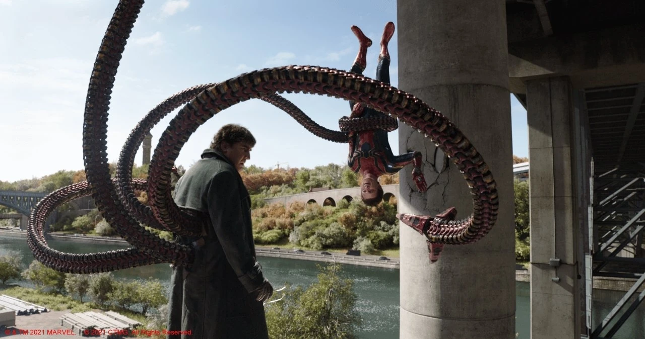 Alfred Molina y Tom Holland en Spider-Man: No Way Home de Marvel - Nvidia con las películas VFX nominadas